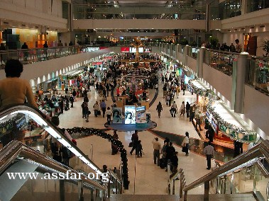 مطار دبي الأفضل في الشرق الأوسط